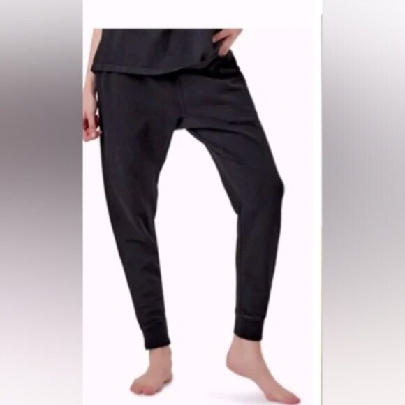 TKEEKS Warm Lined Drop Crotch Oversized Track Joggers Size M(3) In EUC - Picture 1 of 7